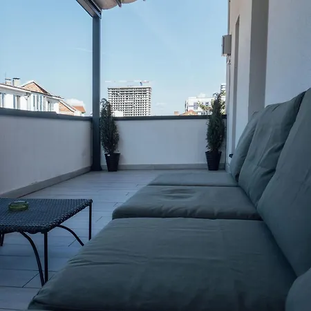 Gavas Modern Apartament